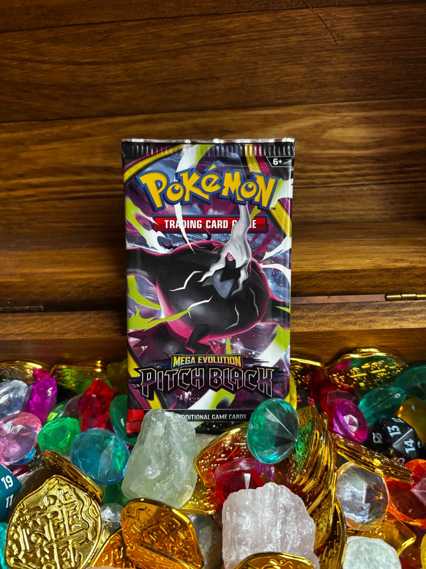 Pokémon TCG: Pitch Black booster pack