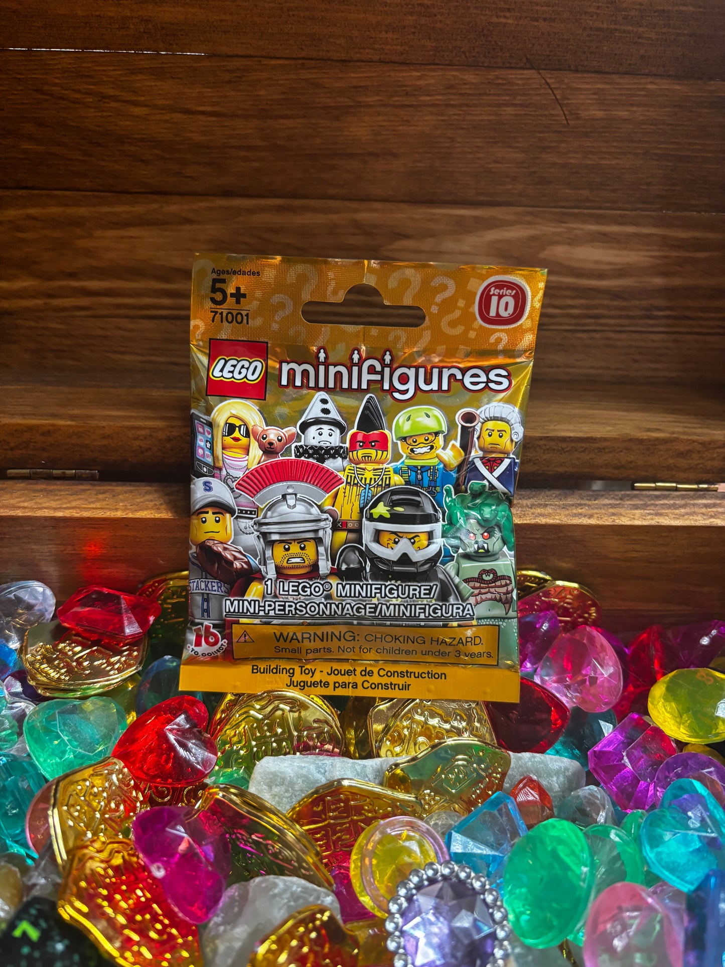 LEGO Minifigure Series 10, sealed